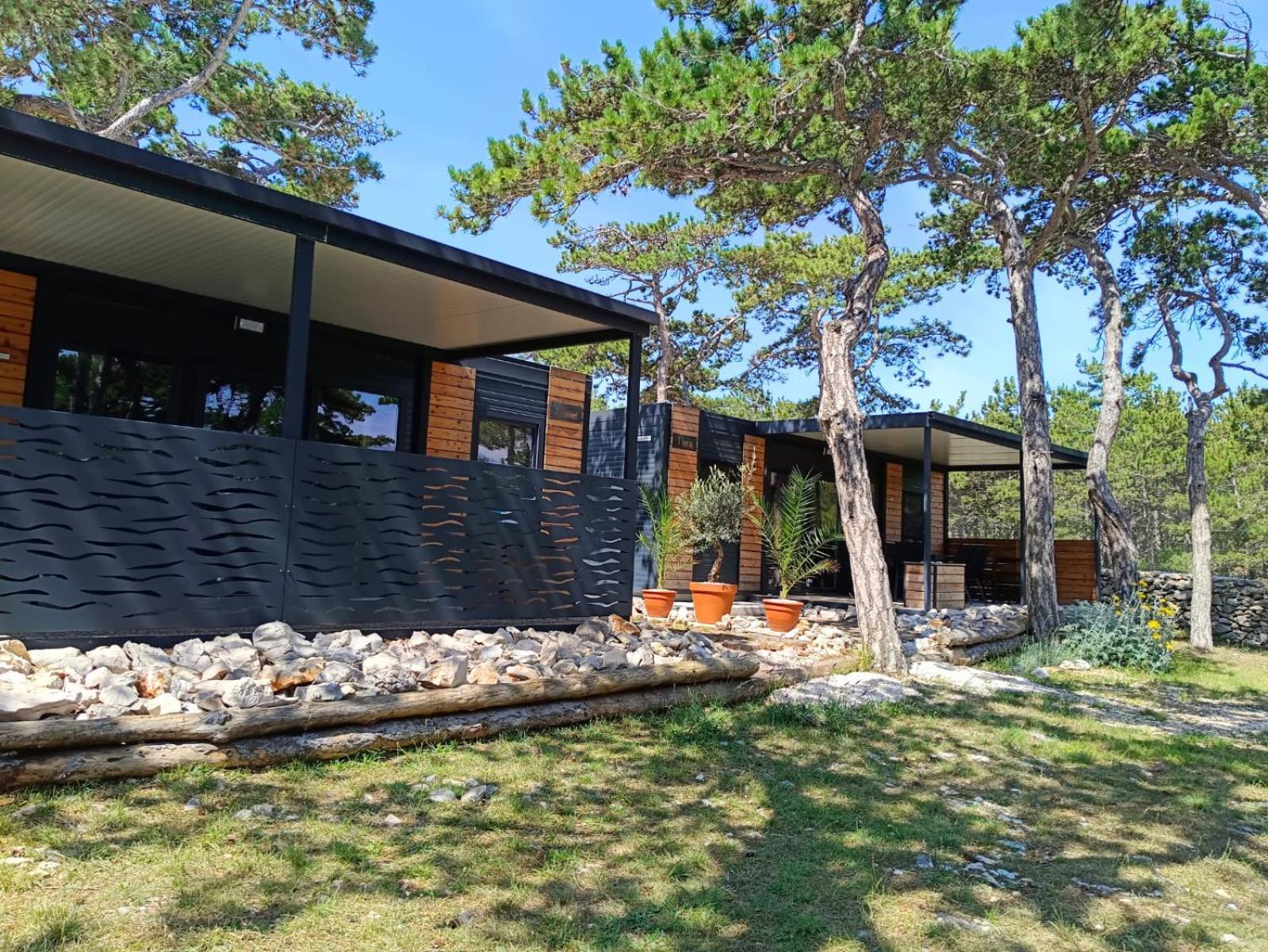 Camping Planik Hotel Ražanac Eksteriør billede