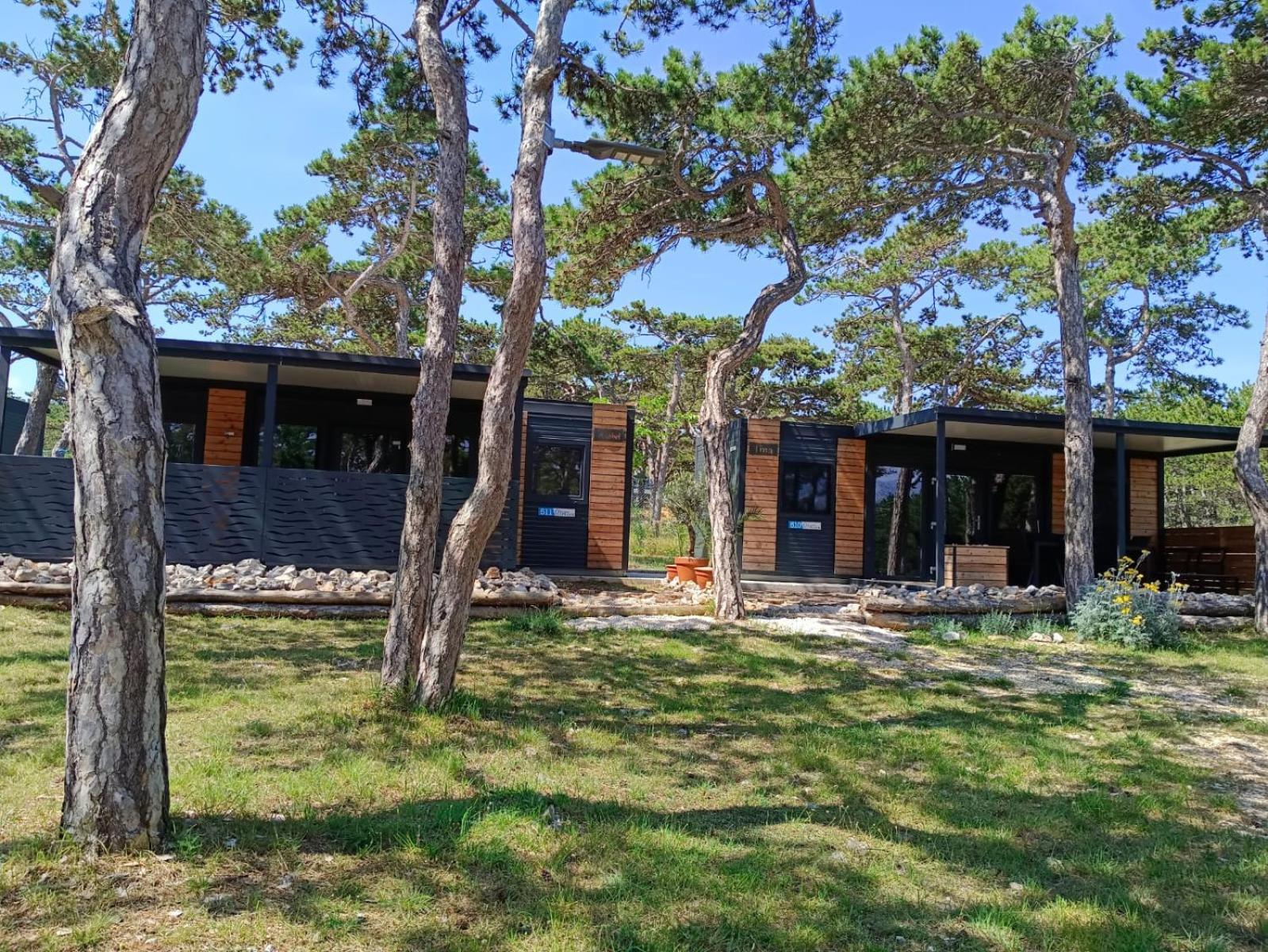 Camping Planik Hotel Ražanac Eksteriør billede