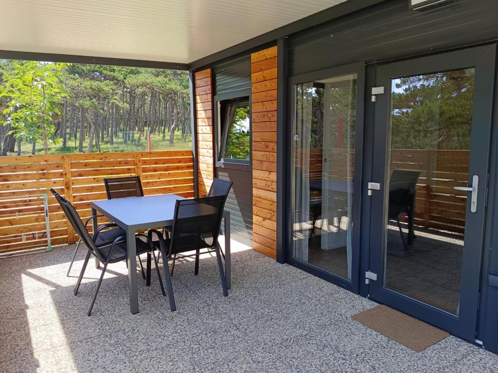 Camping Planik Hotel Ražanac Eksteriør billede