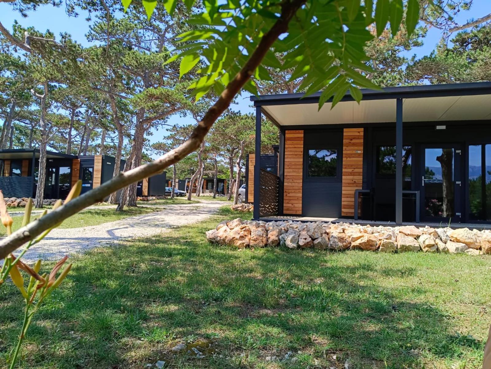 Camping Planik Hotel Ražanac Eksteriør billede